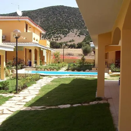 Su Due Livelli Super Accessoriata Villa