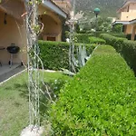 Su Due Livelli Super Accessoriata Villa