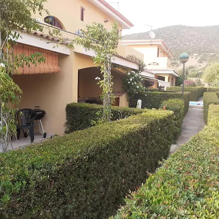 Su Due Livelli Super Accessoriata Villa