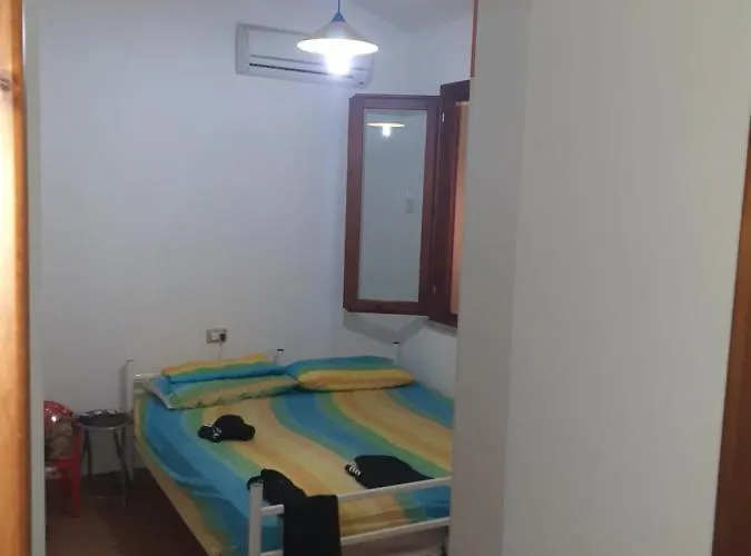 Su Due Livelli Super Accessoriata Villa SantʼAnna Arresi