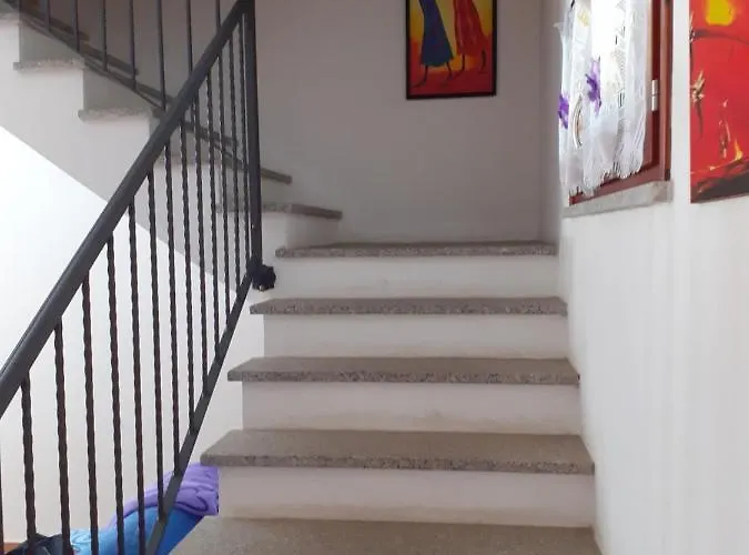 Villa Su Due Livelli Super Accessoriata SantʼAnna Arresi