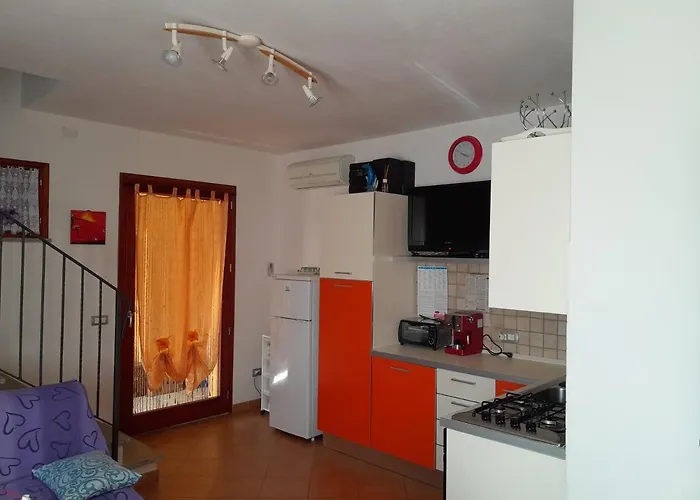 Su Due Livelli Super Accessoriata Villa SantʼAnna Arresi