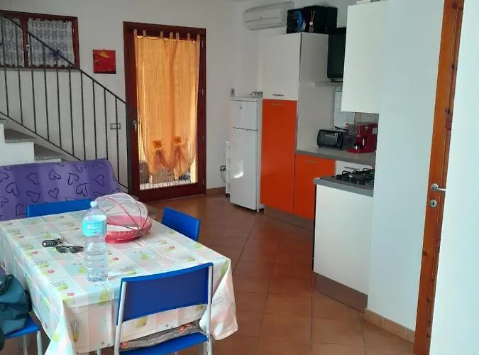 Su Due Livelli Super Accessoriata Vila SantʼAnna Arresi